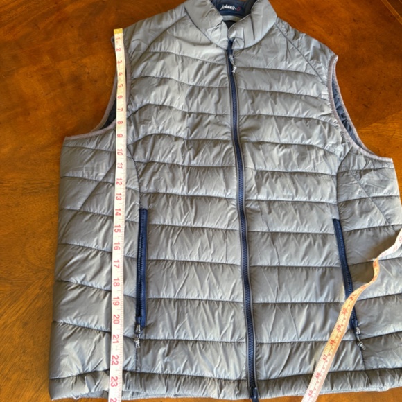 Johnnie-O vest Straits Quilted zip front Large gray - Picture 8 of 14